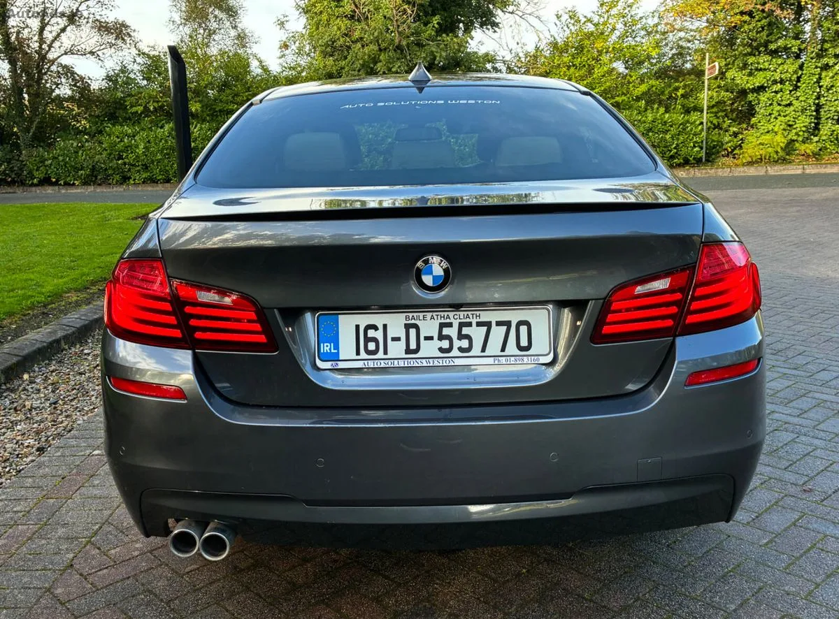 2016 BMW 5-Series – photo 10