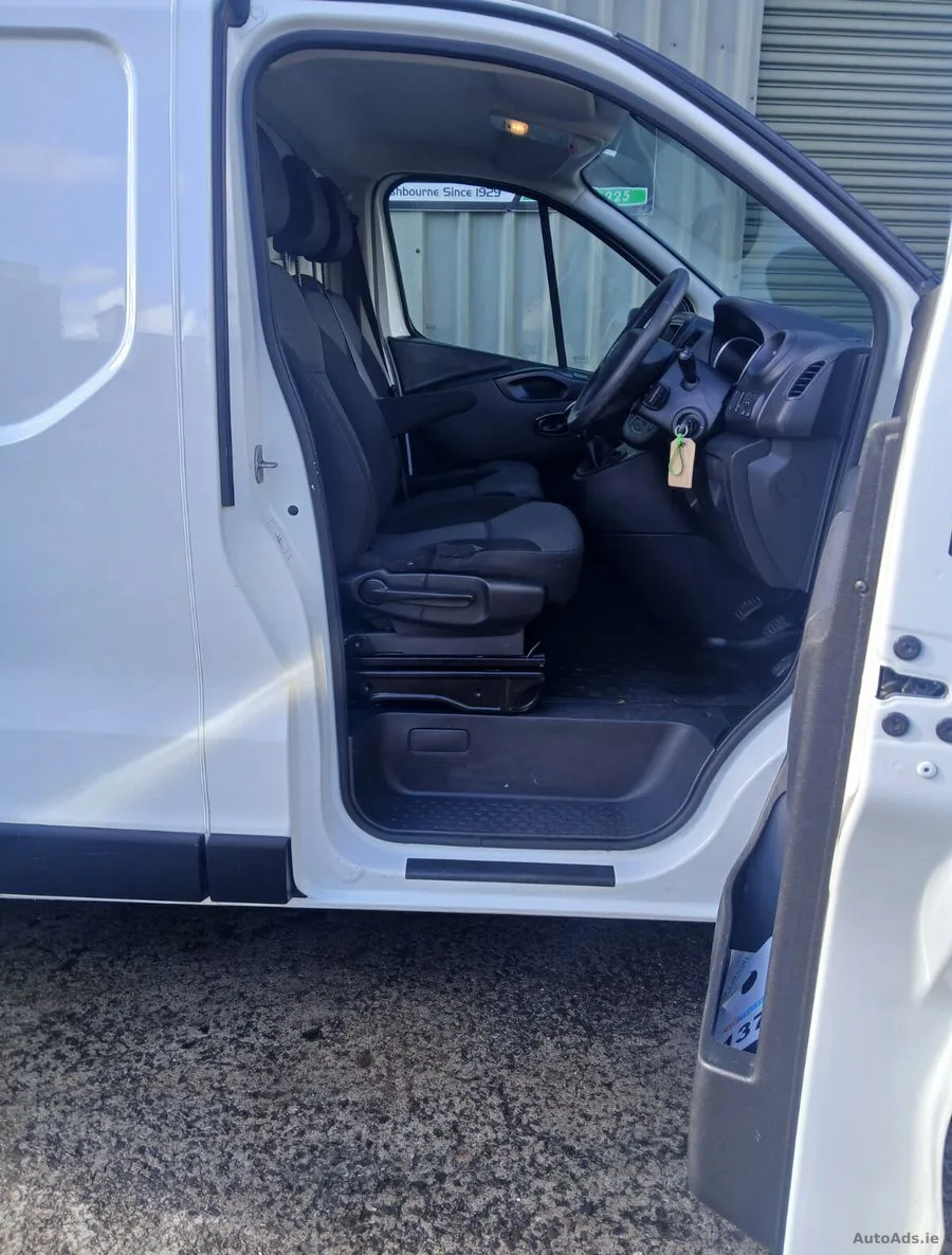 2020 Renault Trafic – photo 11