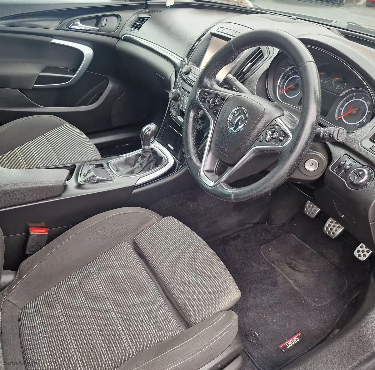 2015 Opel Insignia – photo 12