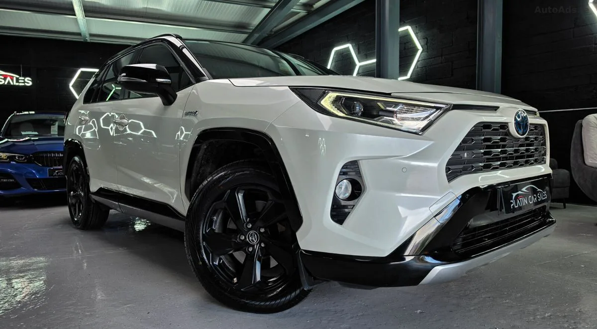 2019 Toyota RAV4 – photo 2