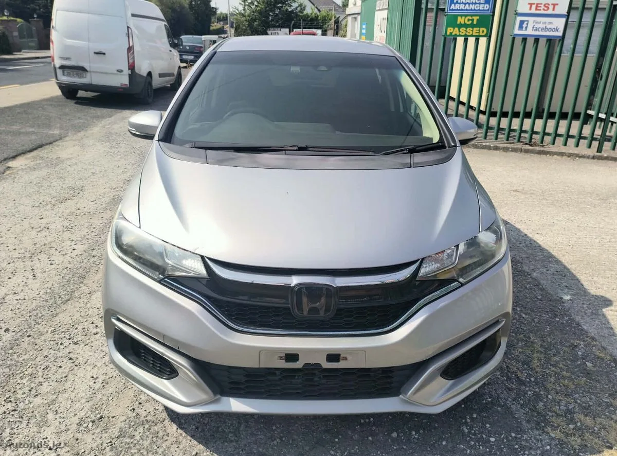 2019 Honda Fit – photo 2