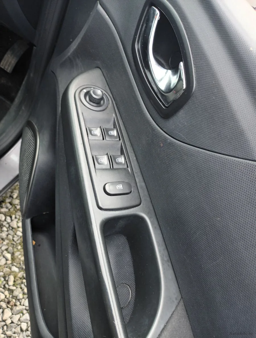 2017 Renault Captur – photo 12