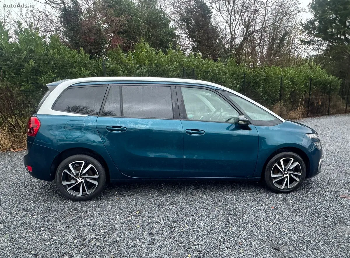 2022 Citroen Grand C4 Spacetourer – photo 11