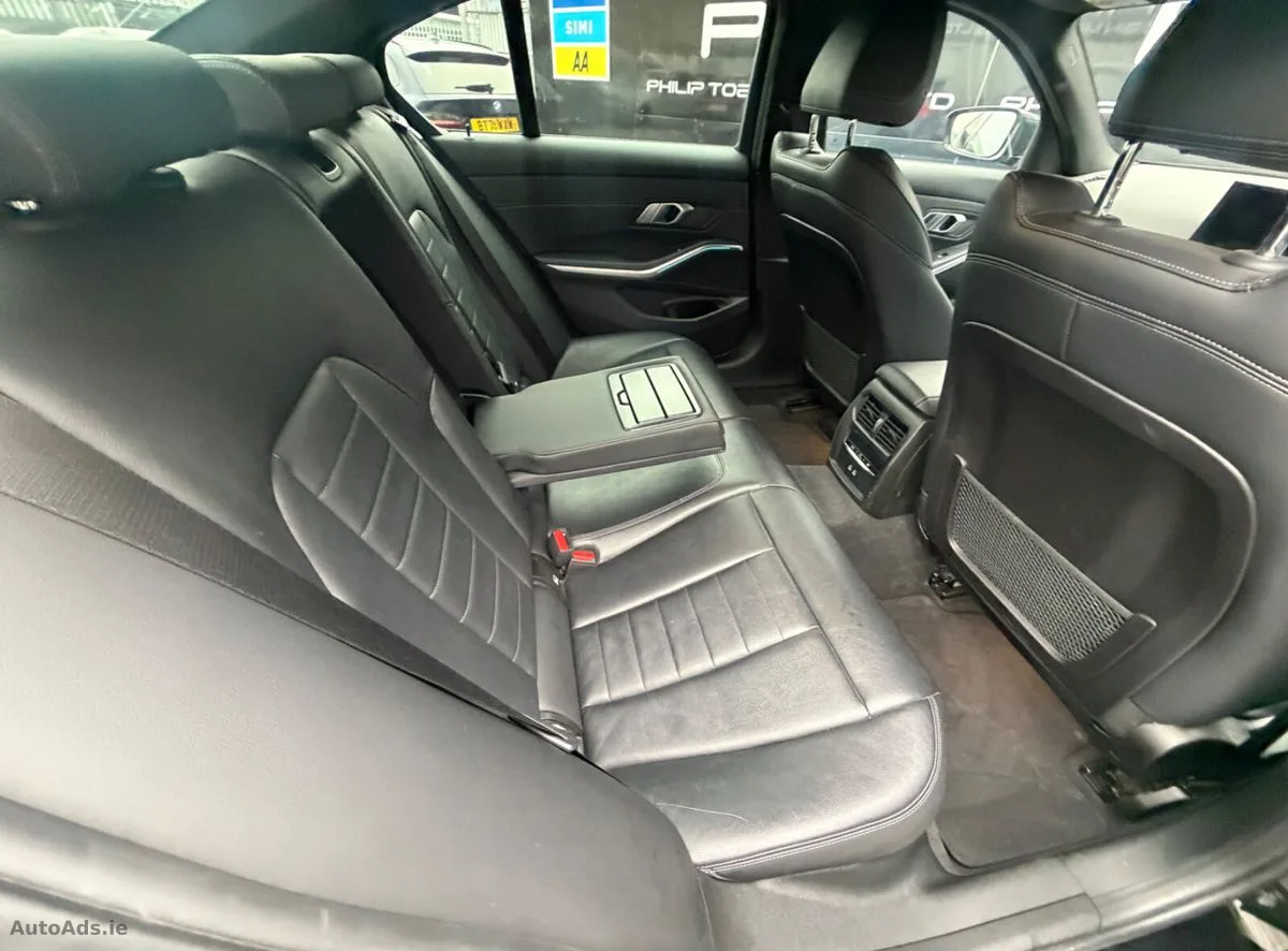 2023 BMW 3-Series – photo 13