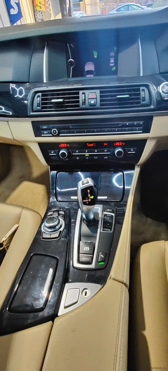 2014 BMW 5-Series – photo 19