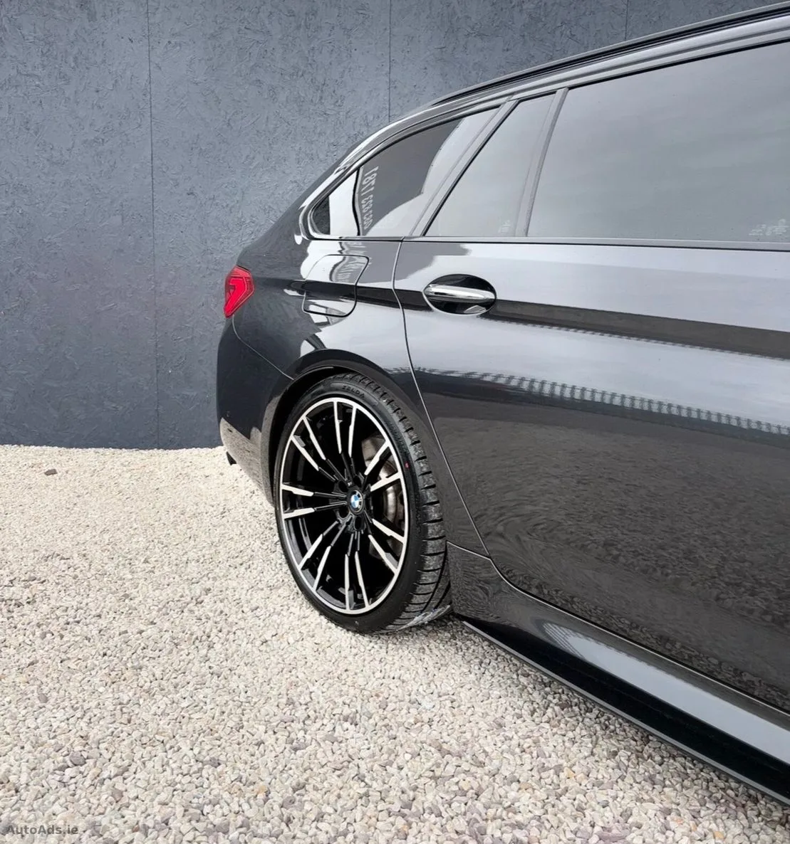 2018 BMW 5-Series – photo 3