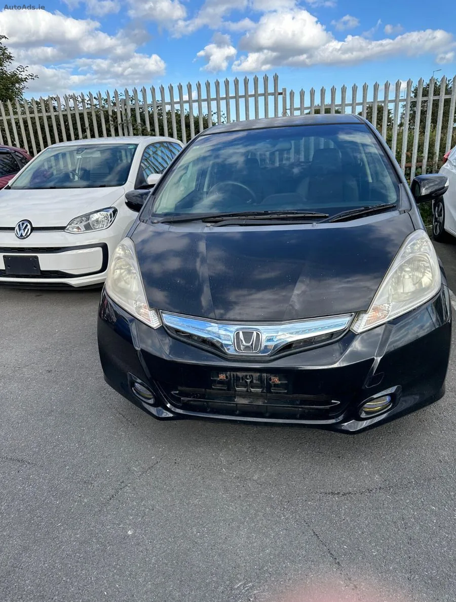 2013 Honda Fit – photo 2