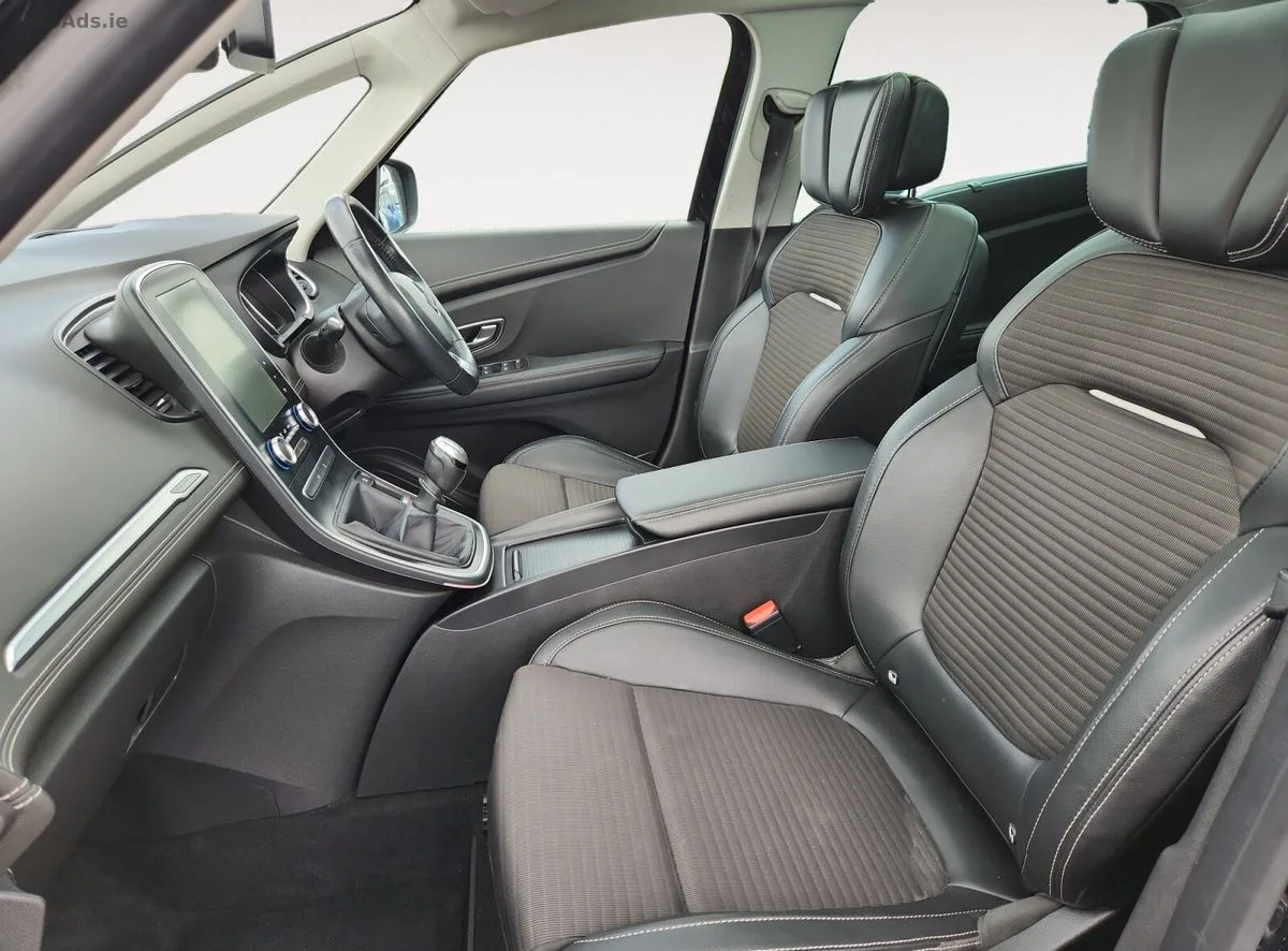 2017 Renault Scenic – photo 14