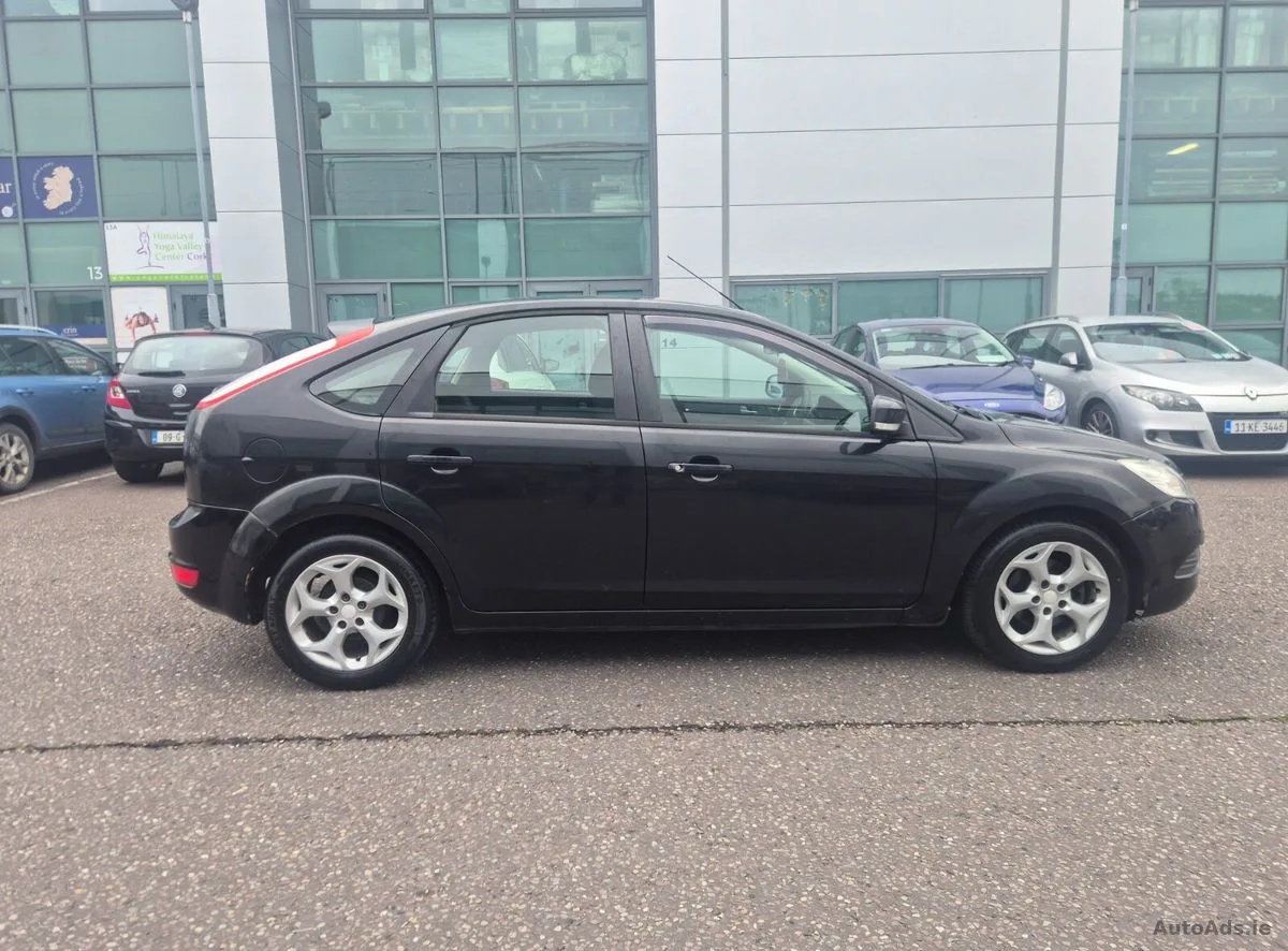 2011 Ford Focus – photo 8