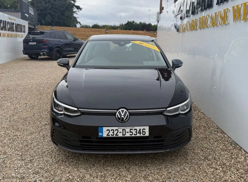 2023 Volkswagen Golf – photo 3