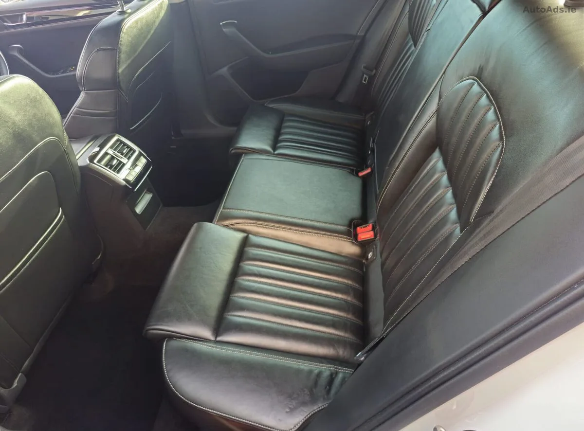 2021 Skoda Superb – photo 11