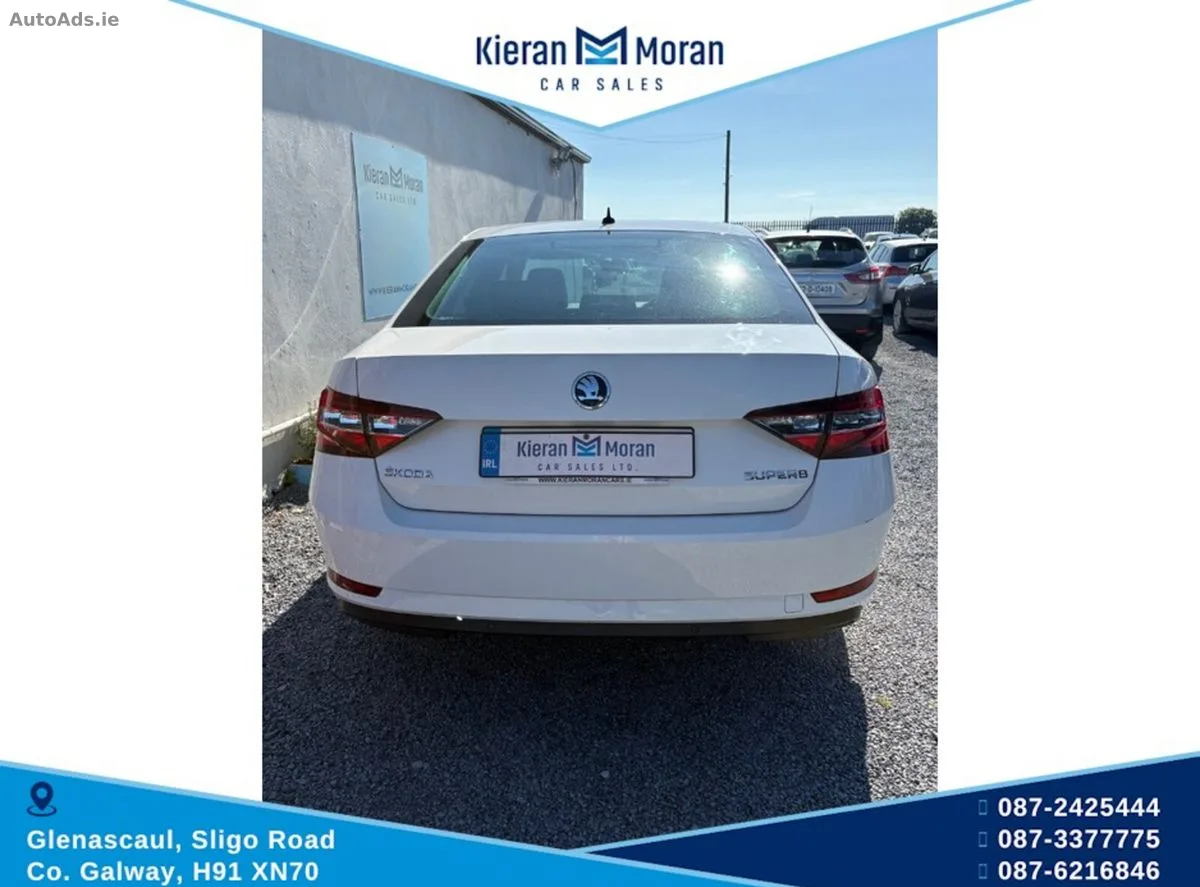 2017 Skoda Superb – photo 4