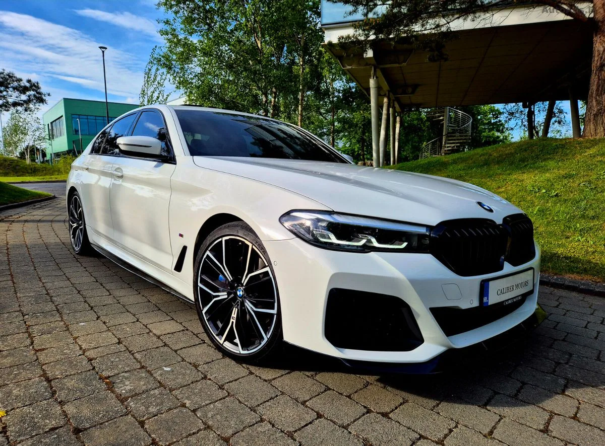 2022 BMW 5-Series