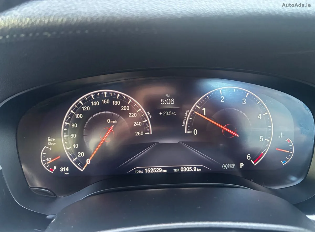 2019 BMW 5-Series – photo 9