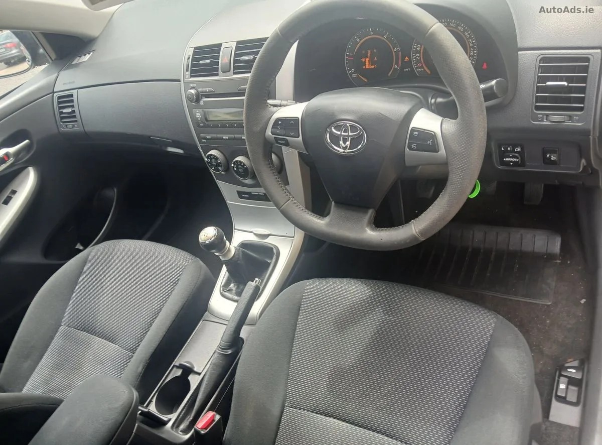 2012 Toyota Corolla – photo 10