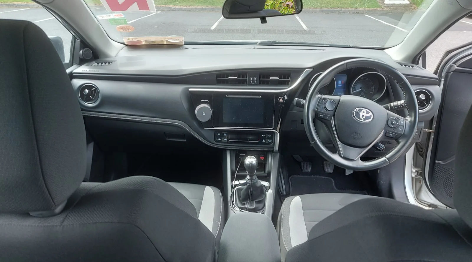 2016 Toyota Auris – photo 9