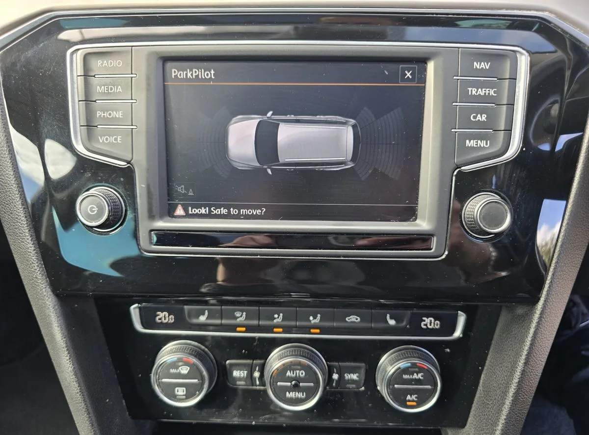2016 Volkswagen Passat – photo 4
