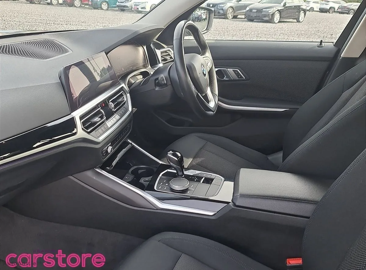 2021 BMW 3-Series – photo 9