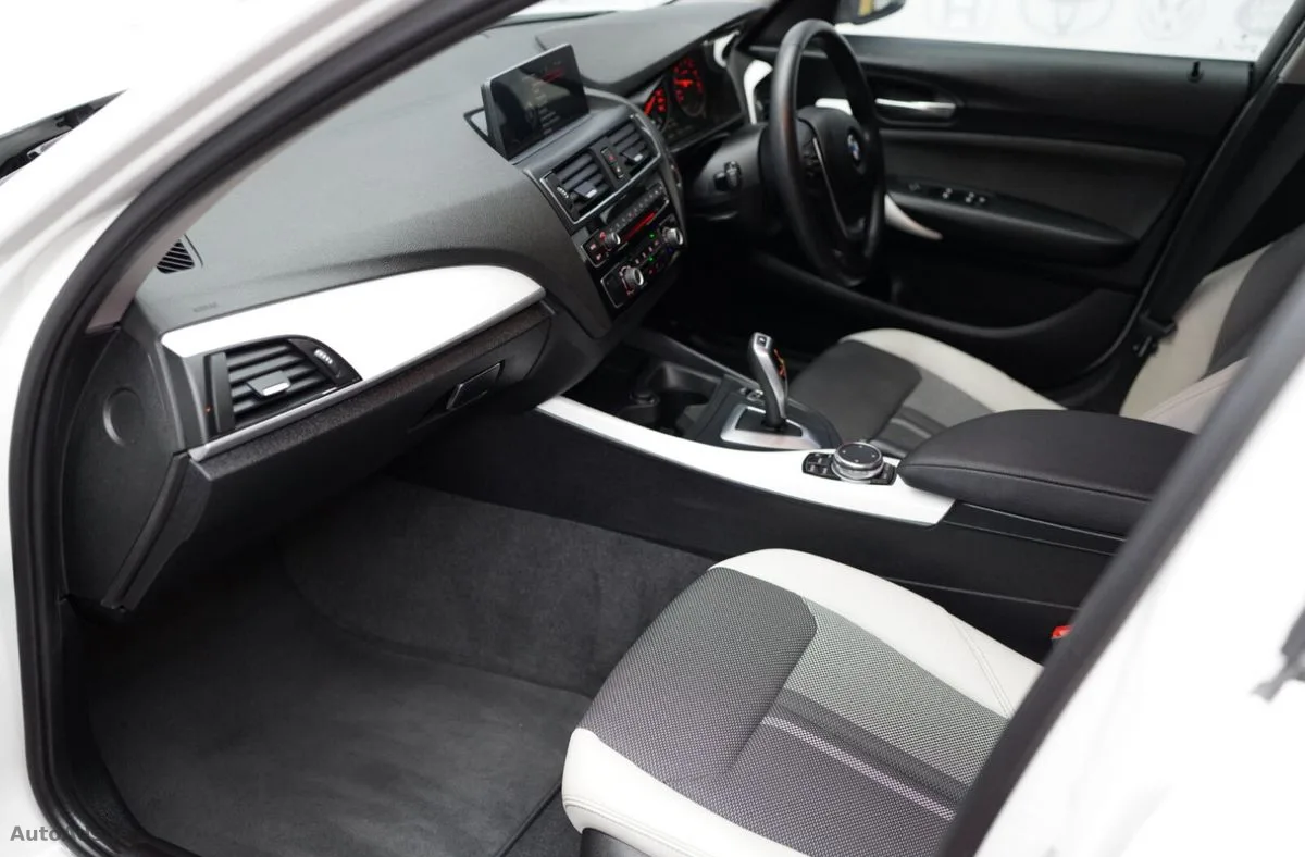 2015 BMW 1-Series – photo 14