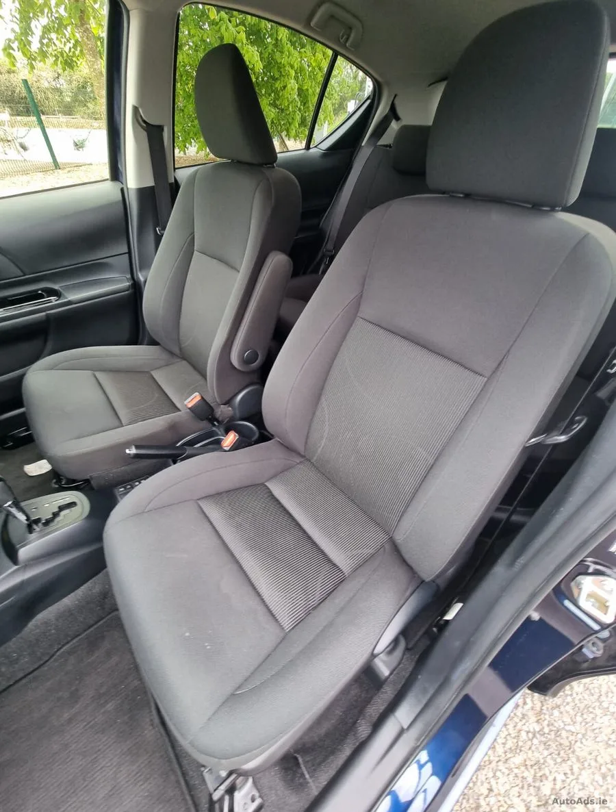2019 Toyota Aqua – photo 17
