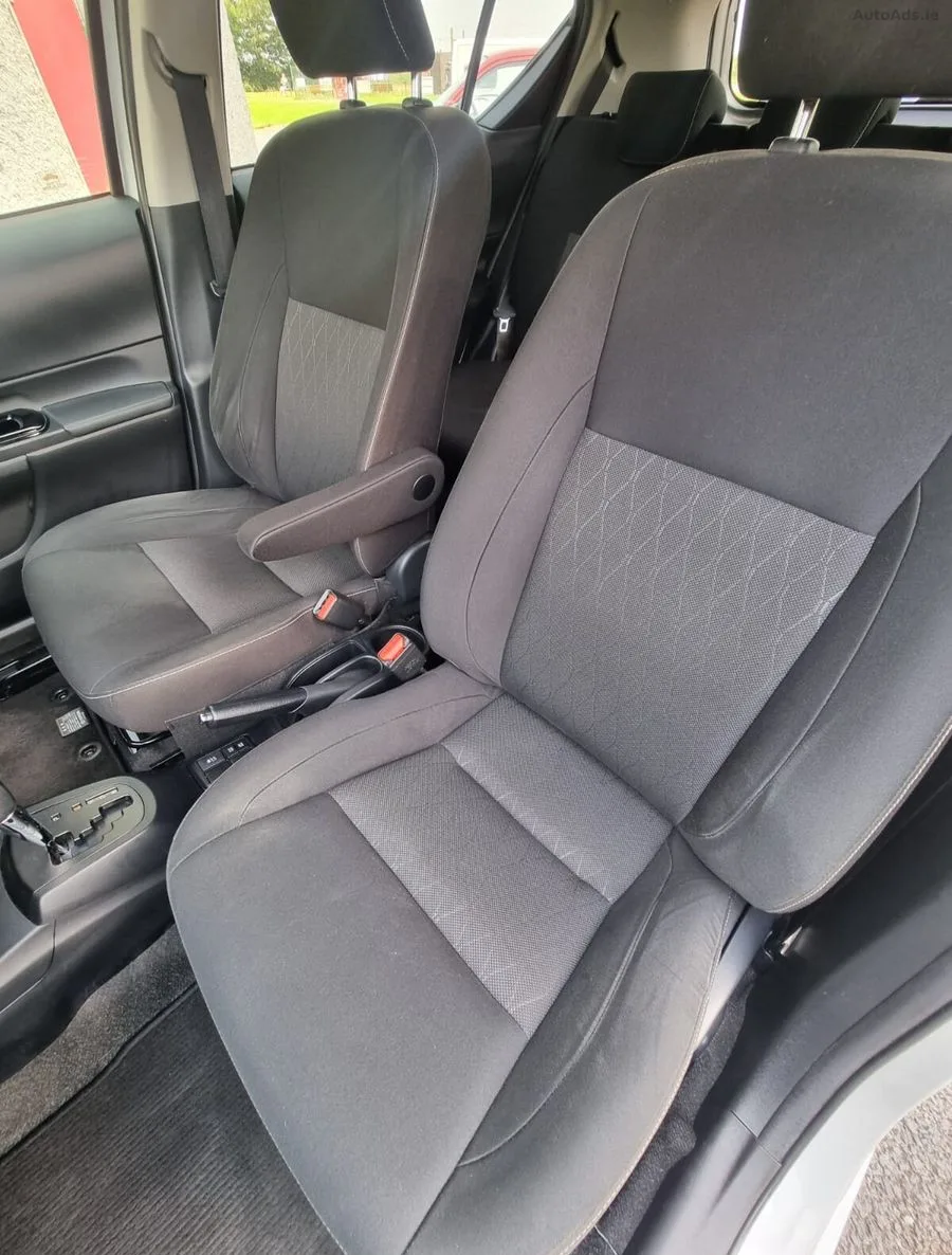 2020 Toyota Aqua – photo 20