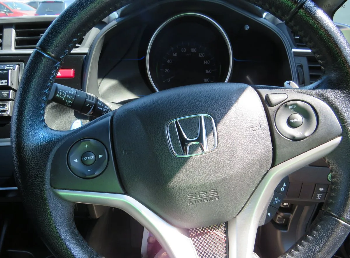2017 Honda Fit – photo 12