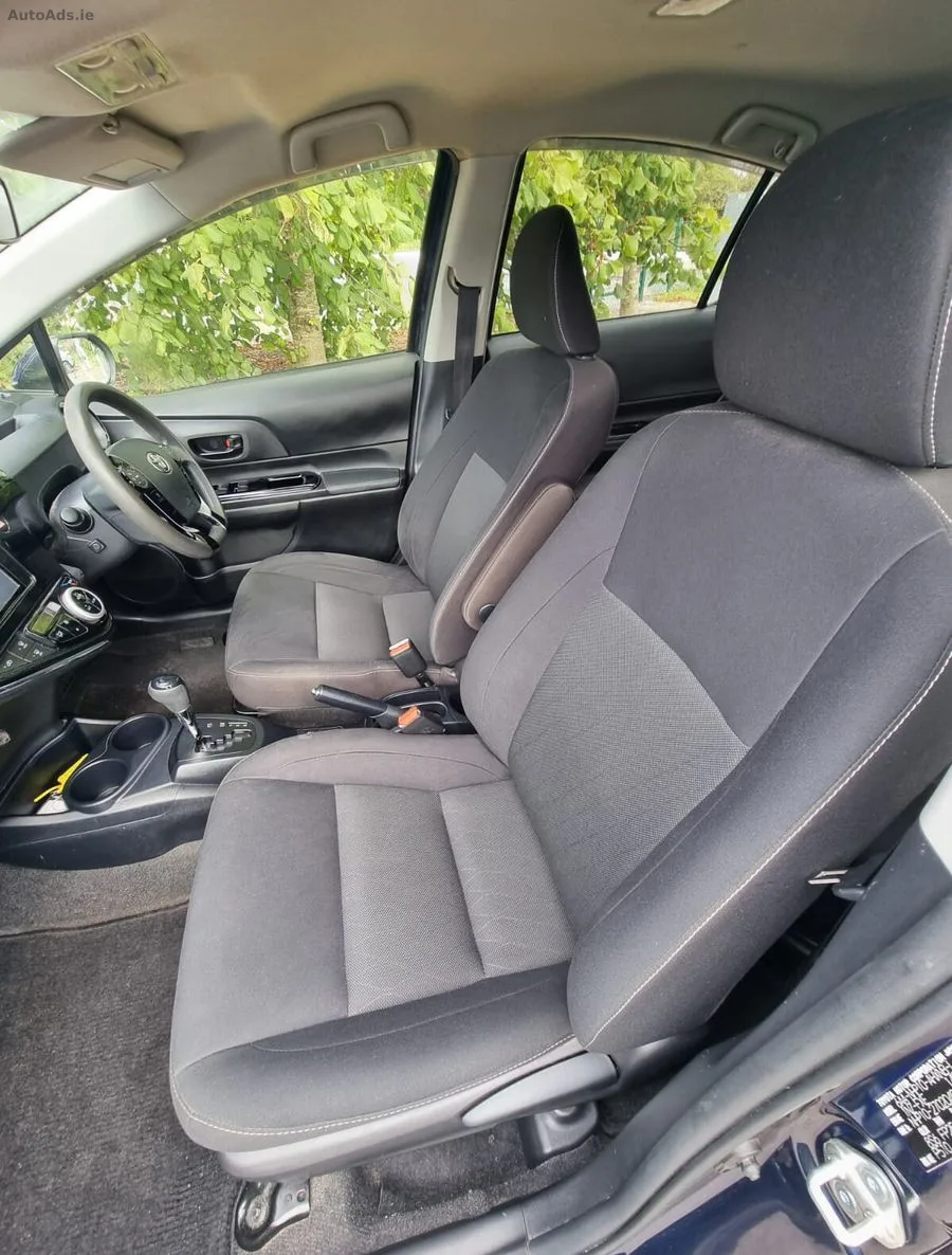 2021 Toyota Aqua – photo 16