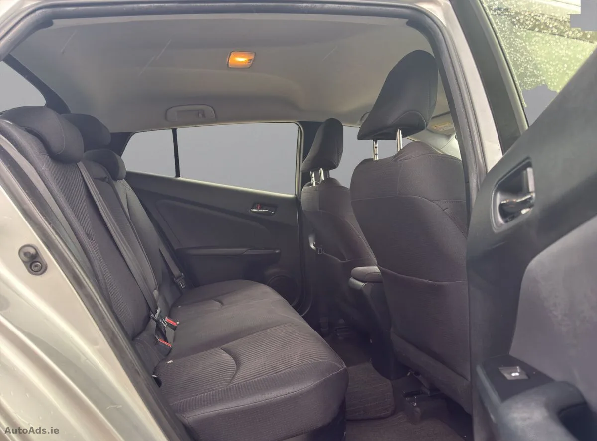 2017 Toyota Prius – photo 11