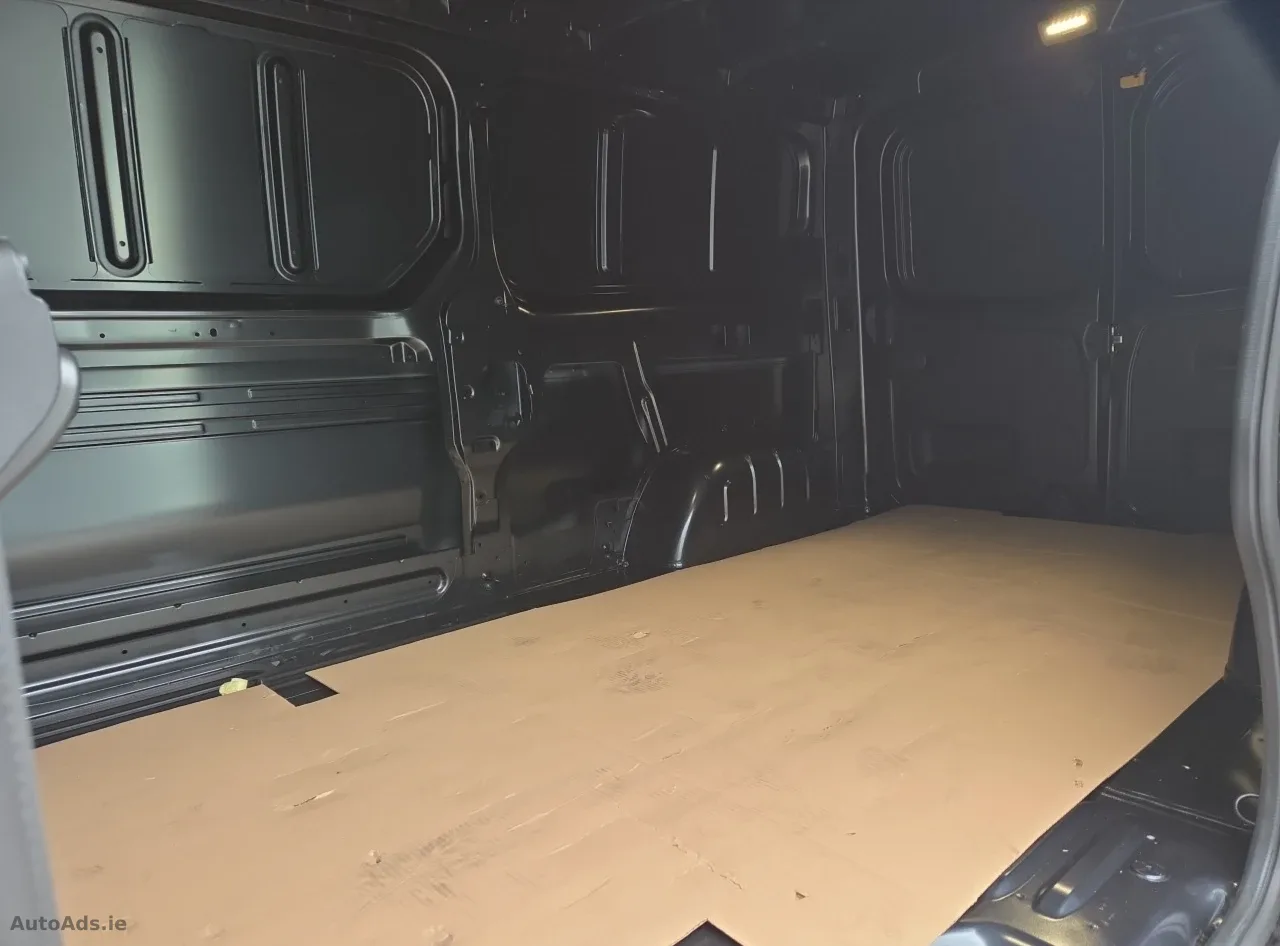 2026 Renault Trafic – photo 8