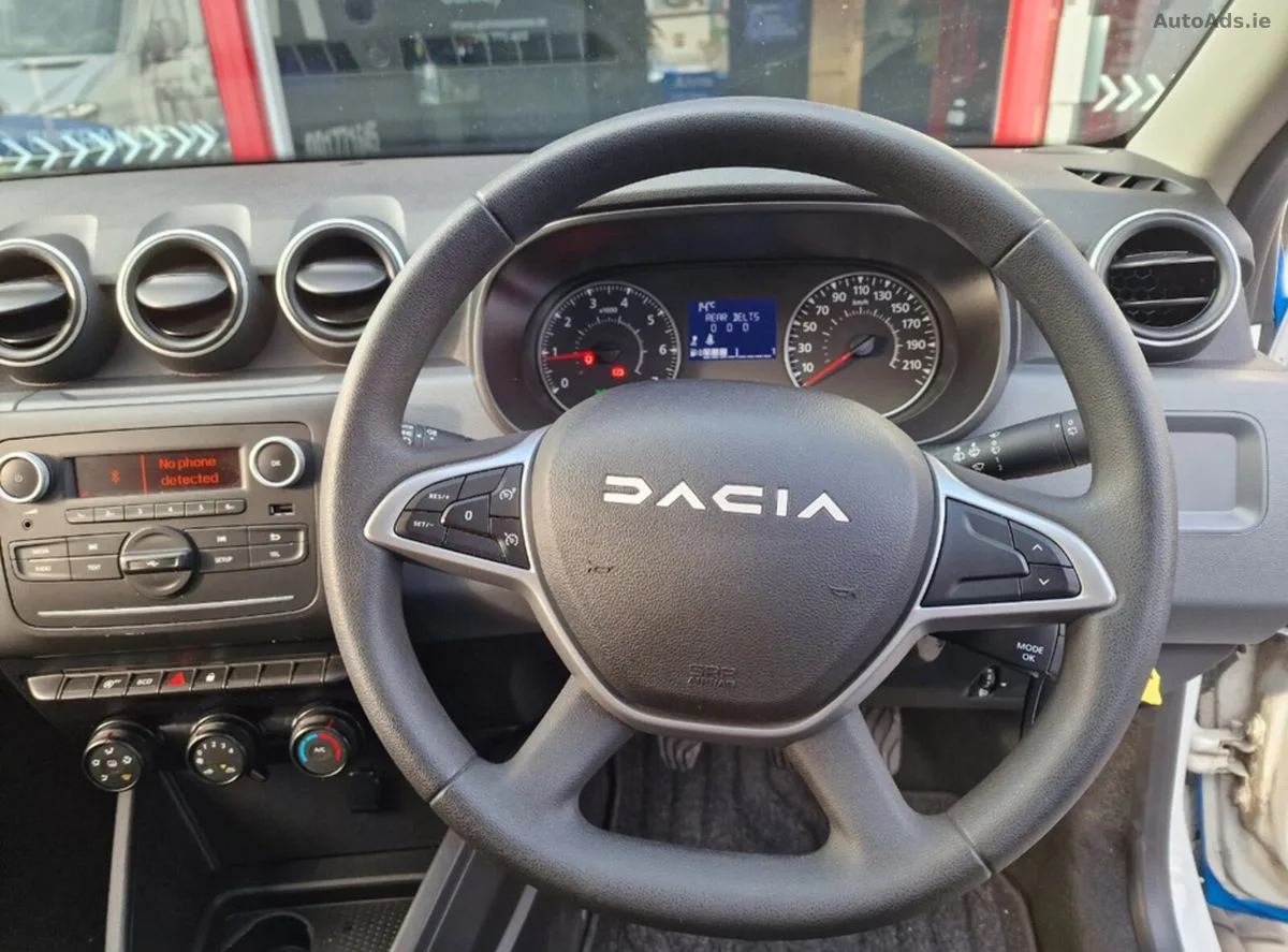 2023 Dacia Duster – photo 17