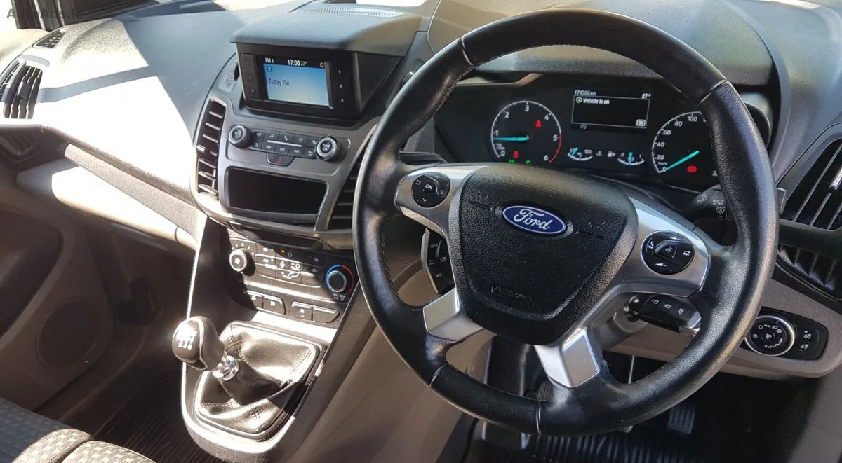 2023 Ford Transit – photo 5