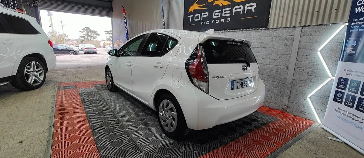 2017 Toyota Aqua – photo 7
