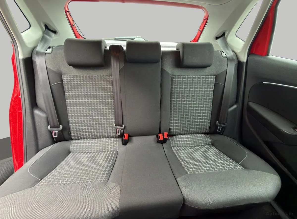 2014 Volkswagen Polo – photo 19
