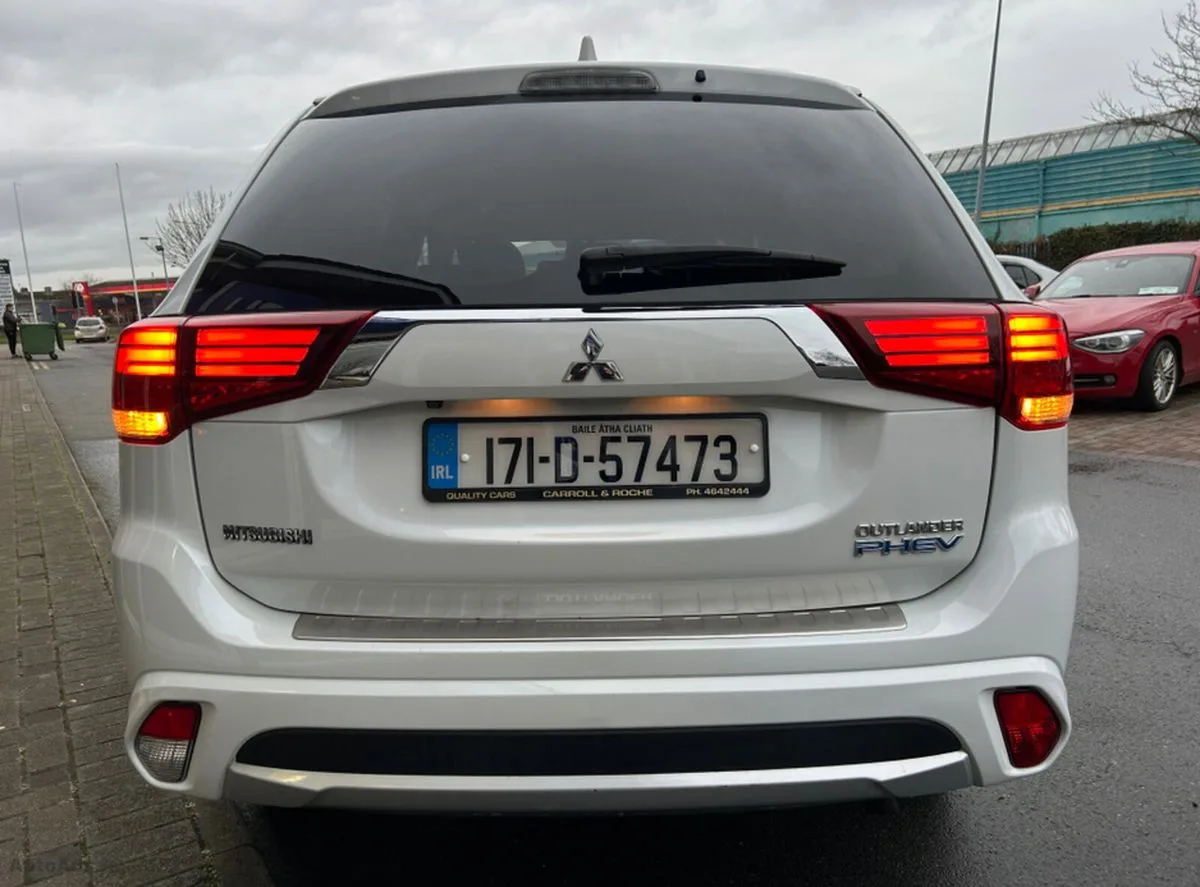2017 Mitsubishi Outlander – photo 13