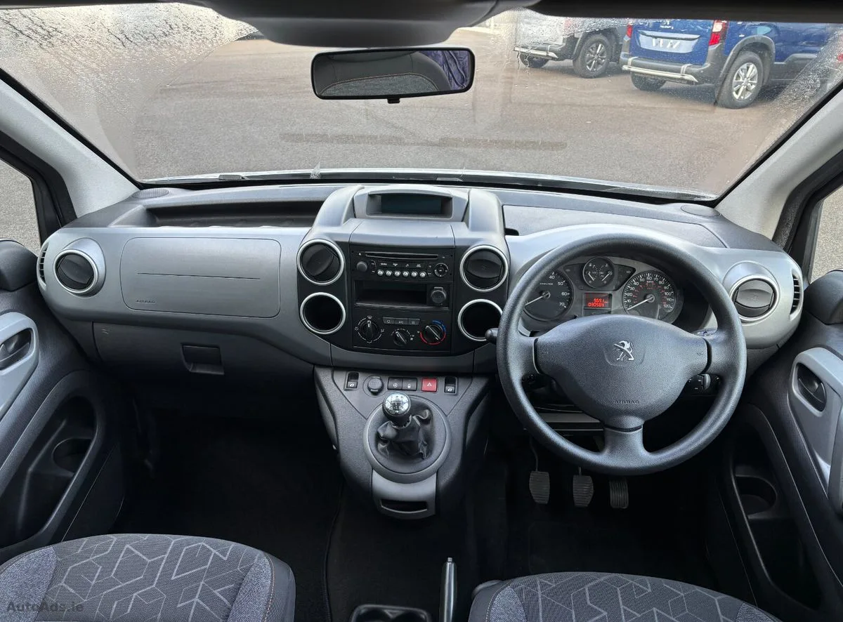 2017 Peugeot Partner – photo 17