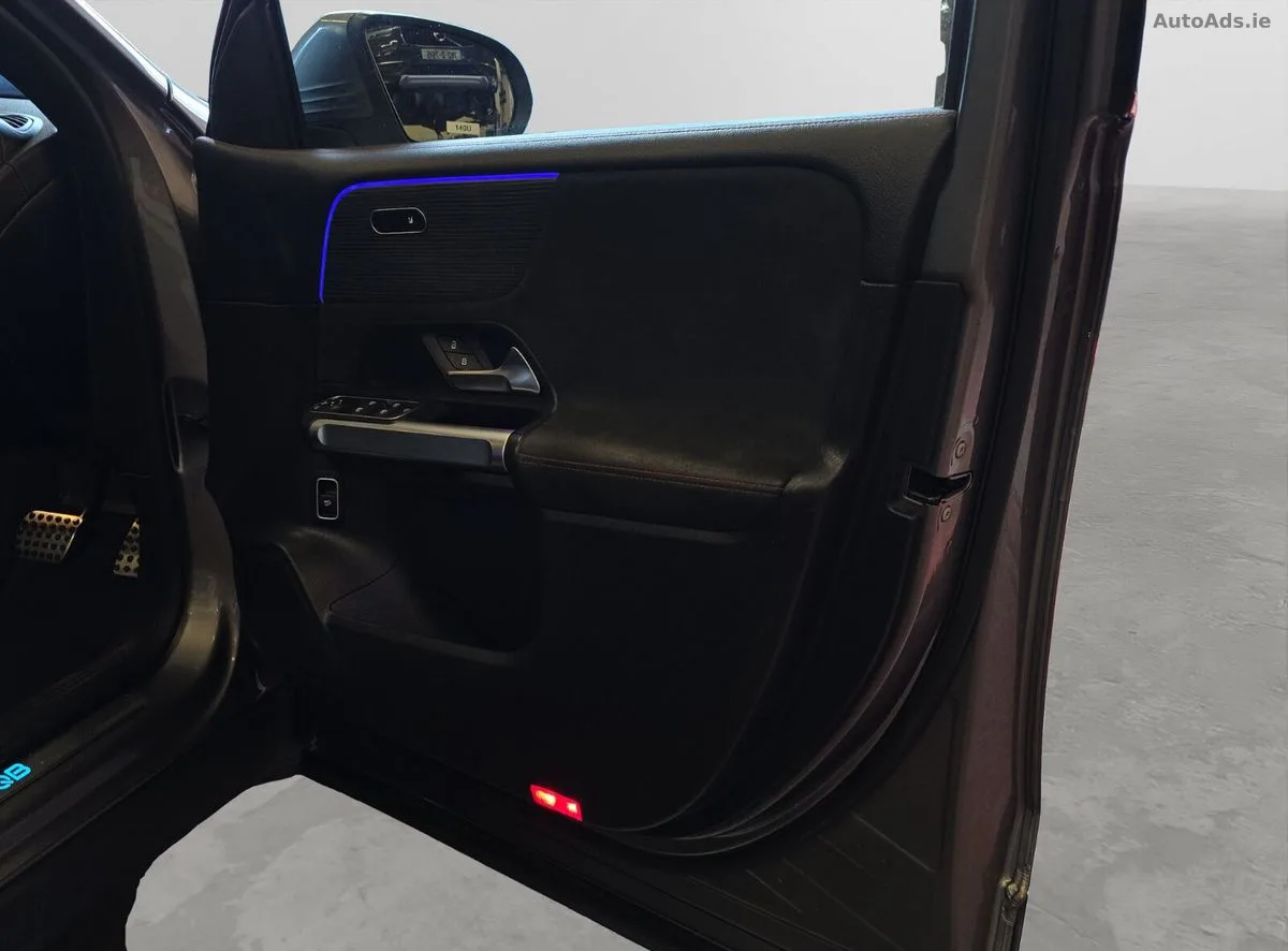 2023 Mercedes-Benz EQB – photo 11