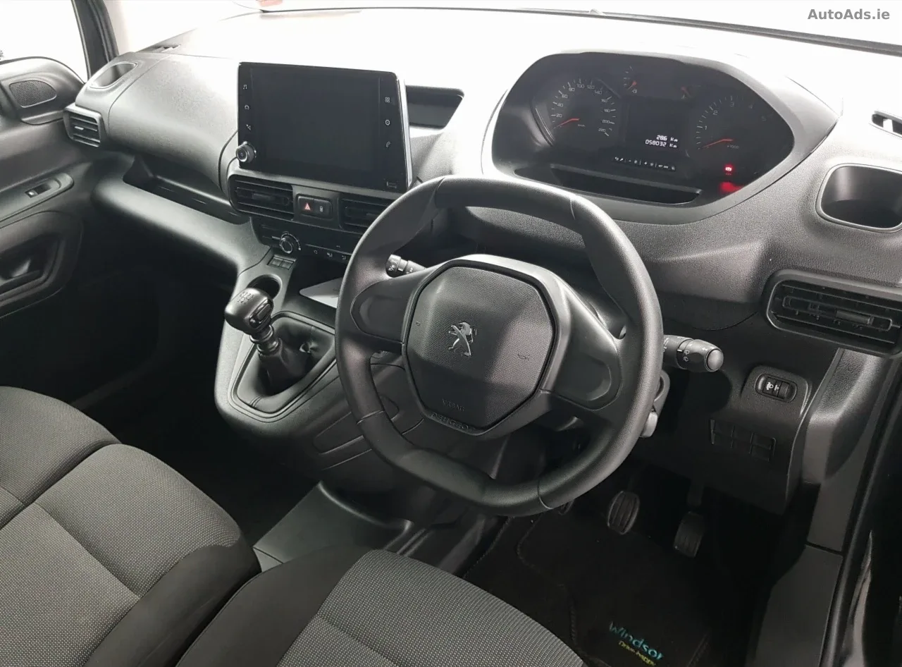 2023 Peugeot Partner – photo 3