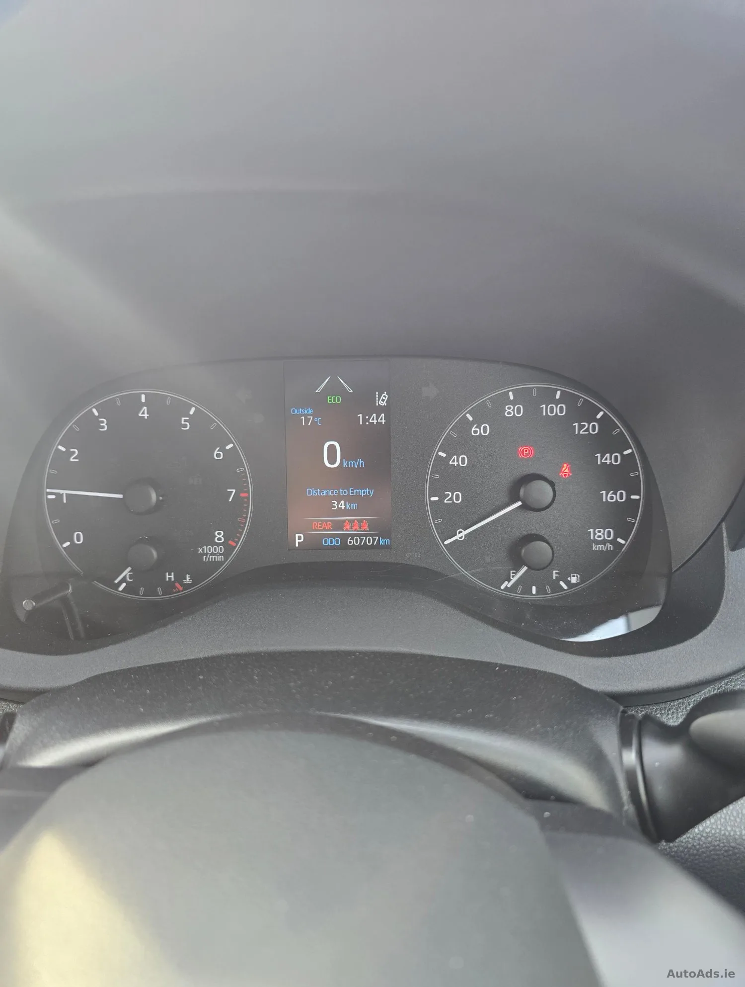 2023 Toyota Yaris – photo 2