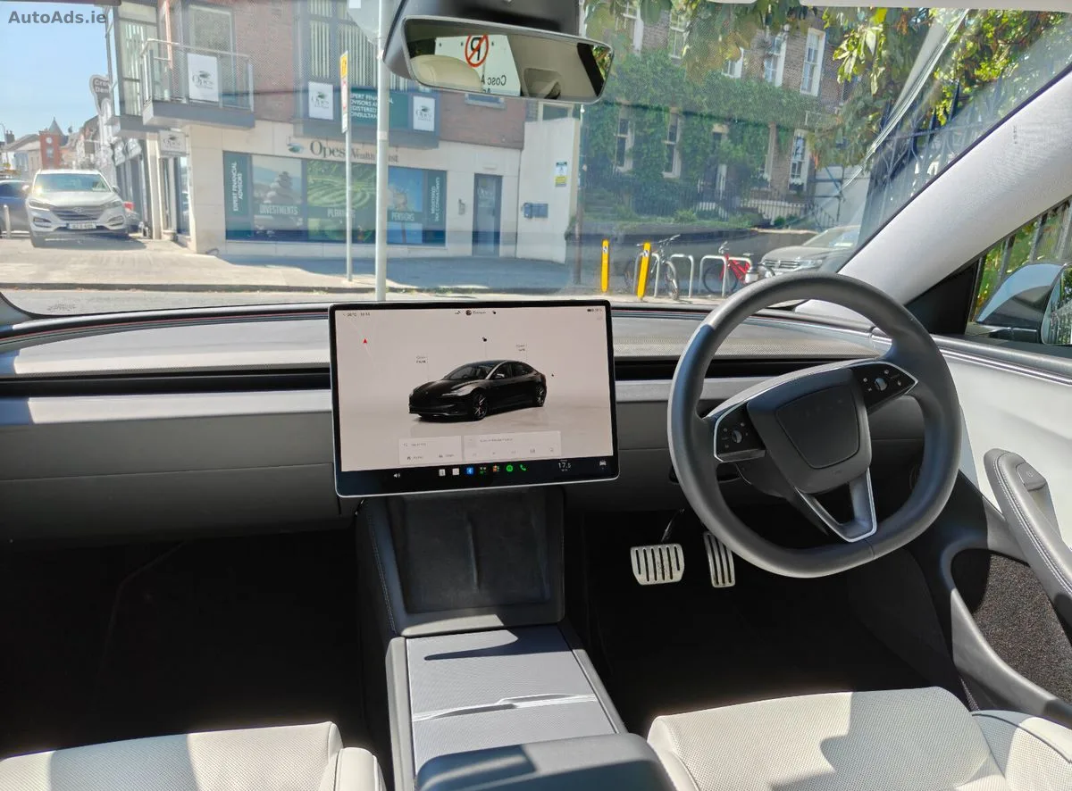 2024 Tesla Model 3 – photo 7
