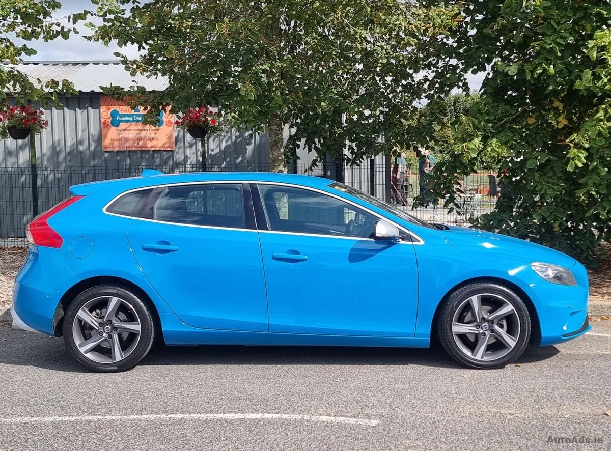 2015 Volvo V40 – photo 3