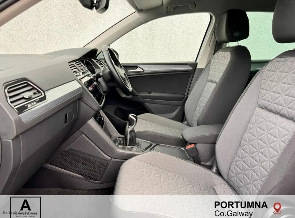 2021 Volkswagen Tiguan – photo 3