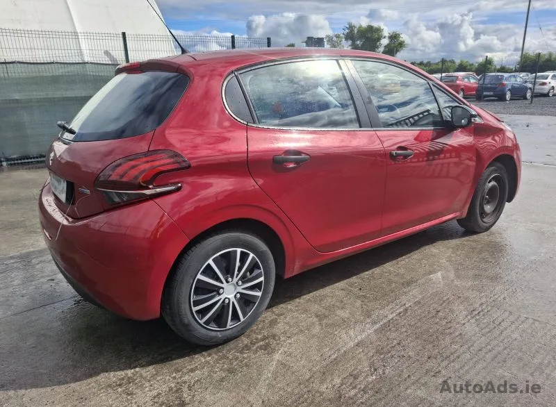 2017 Peugeot 208 – photo 3