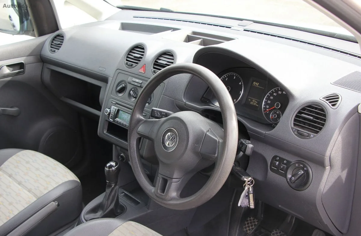 2013 Volkswagen Caddy – photo 3