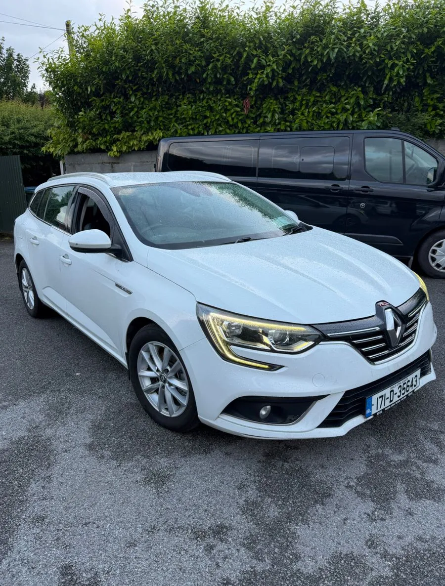 2017 Renault Megane – photo 2