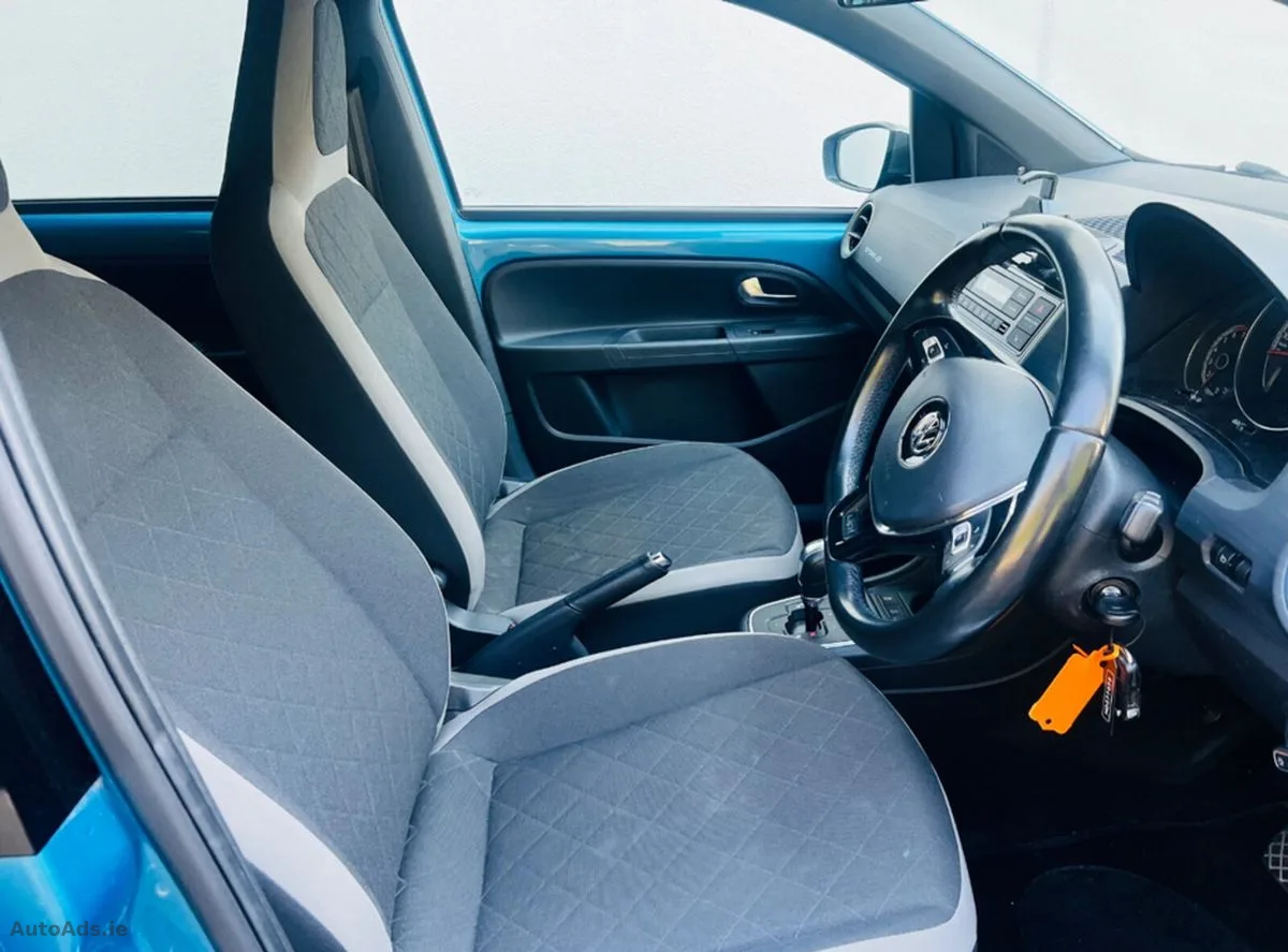 2017 Volkswagen up! – photo 16