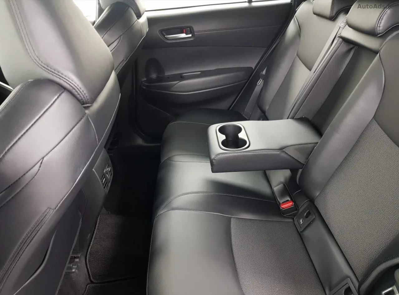 2023 Toyota Corolla Cross – photo 6