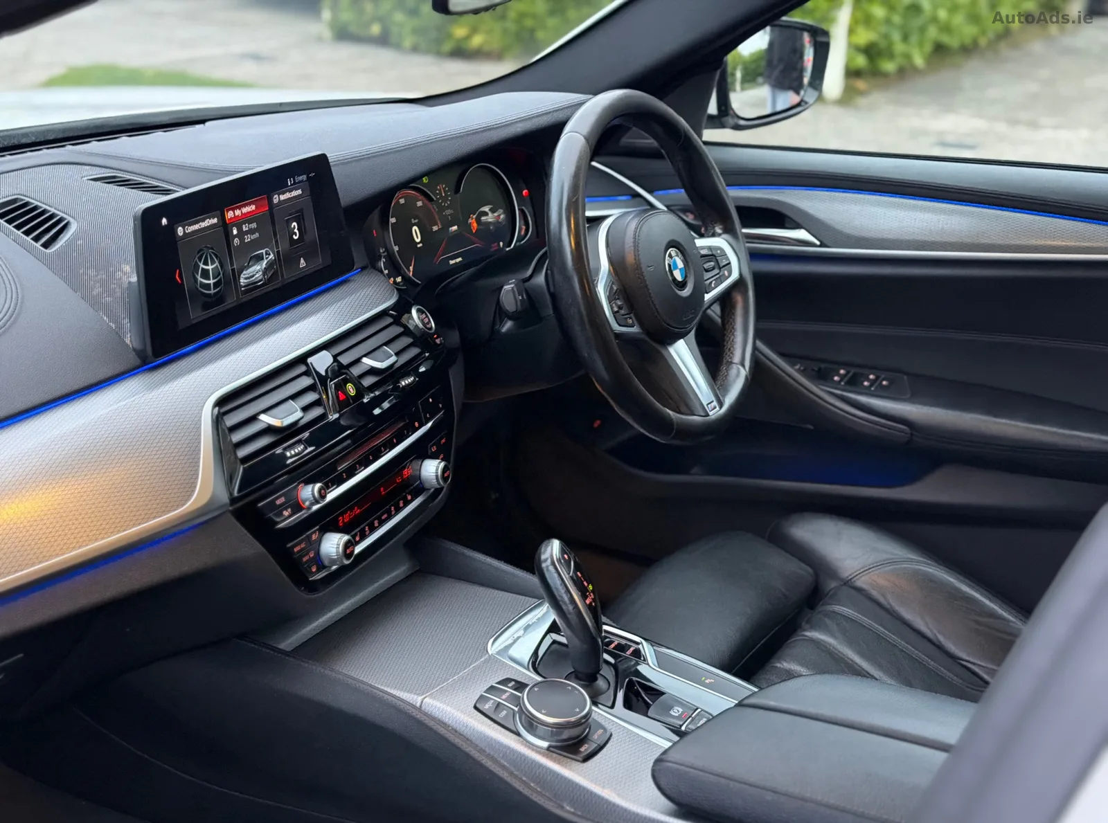 2017 BMW 5 Series – photo 10