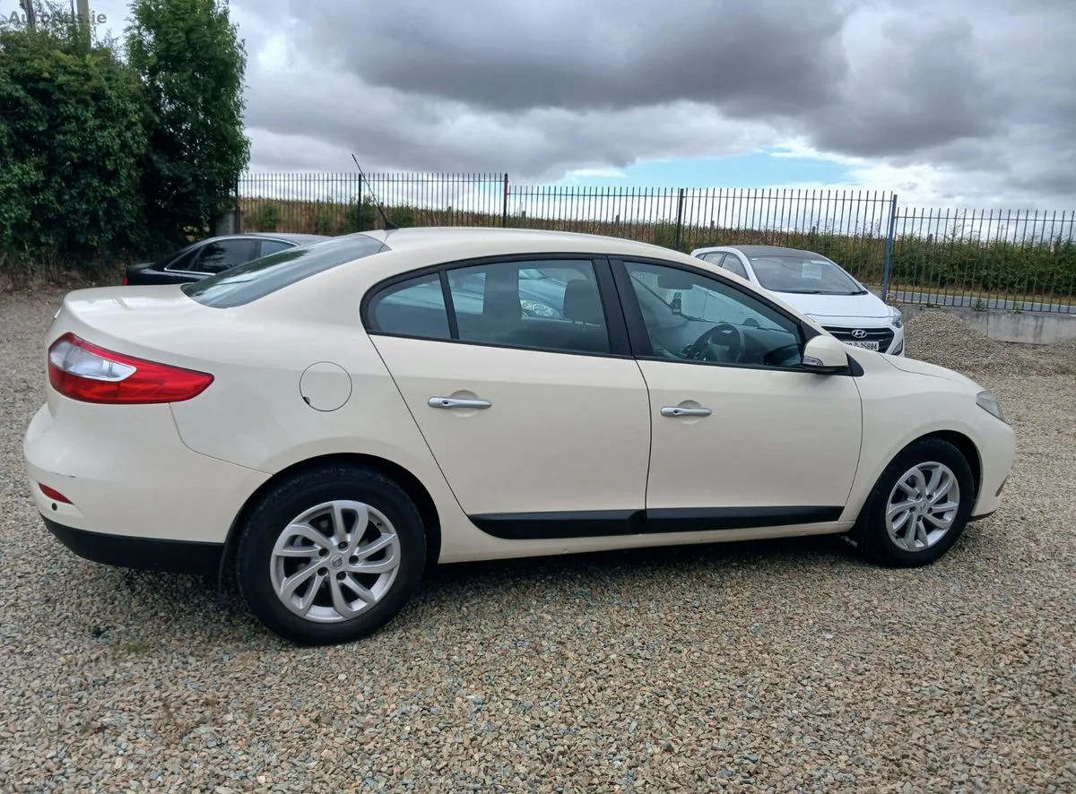 2014 Renault Fluence – photo 3