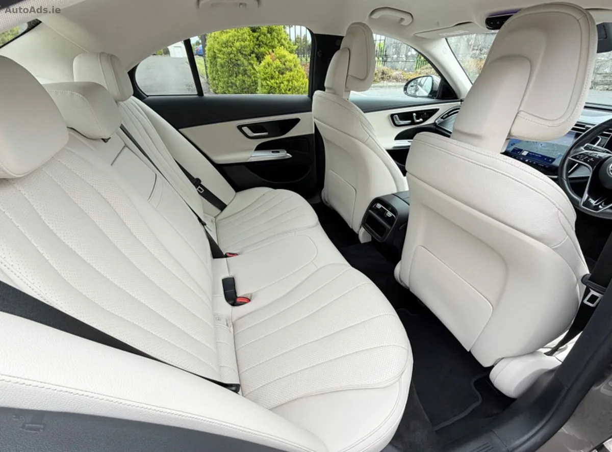 2025 Mercedes-Benz E-Class – photo 14