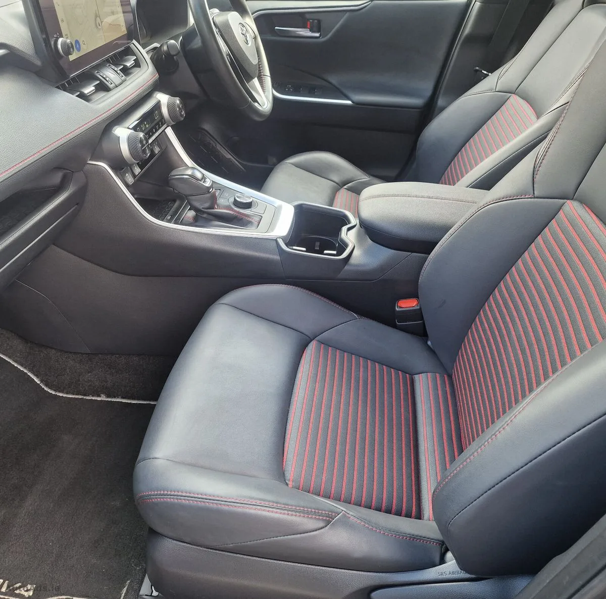 2024 Toyota RAV4 – photo 13